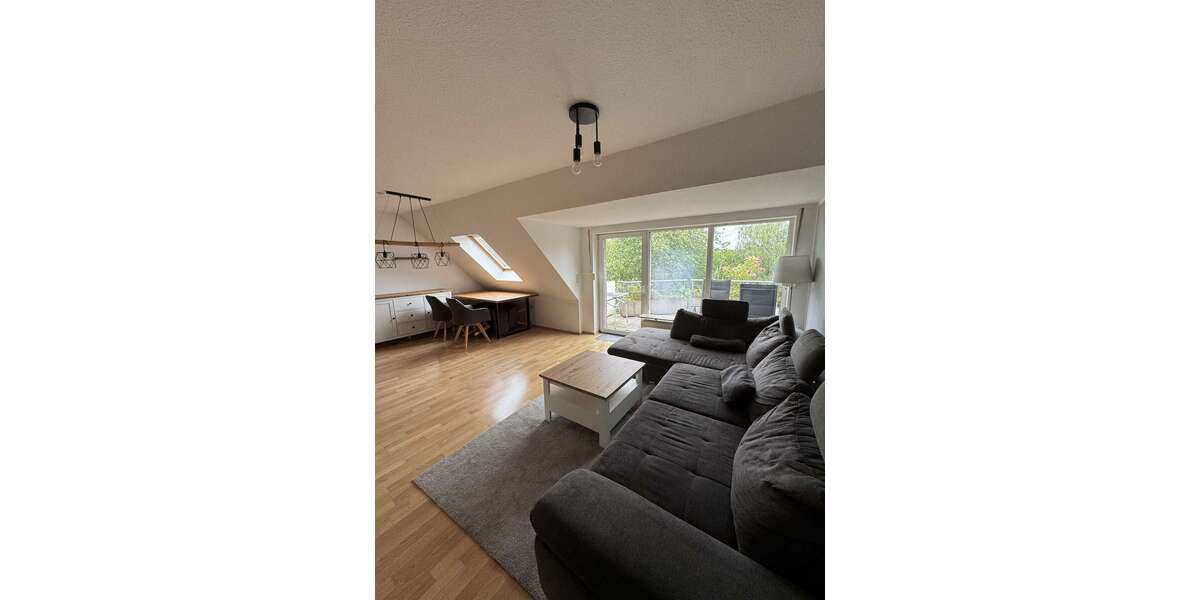 Etagenwohnung Oberhausen Schmachtendorf - 3 Zimmer, 80 m&sup2;, 740&euro; | Angebot:26907776