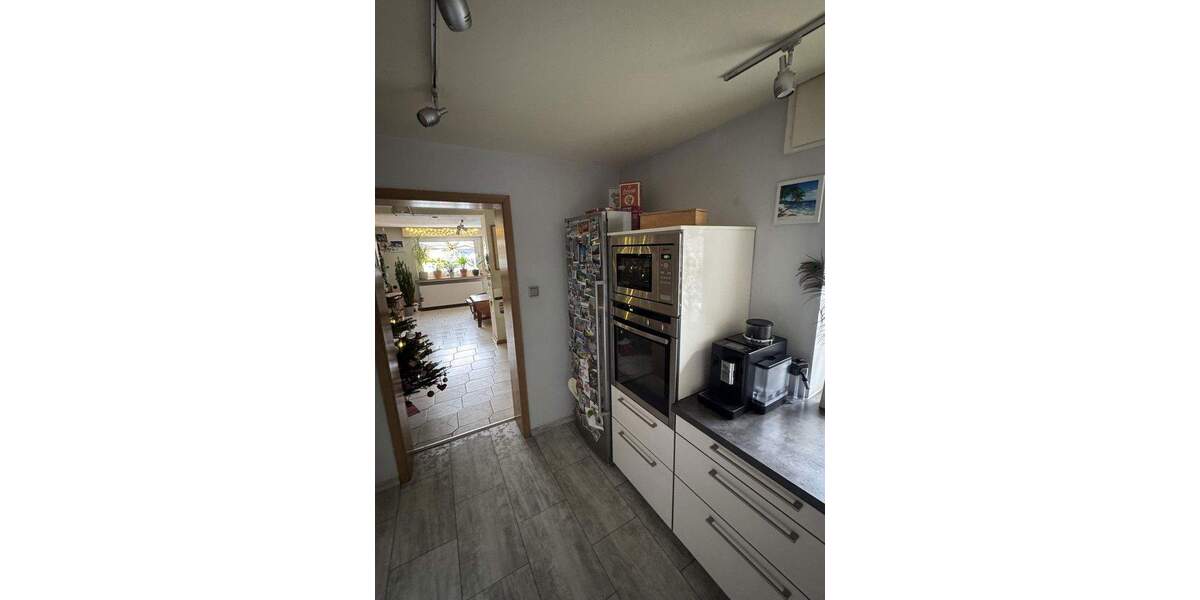 Doppelhaushälfte in Moers-Scherpenberg mit großem Garten 6 zimmer