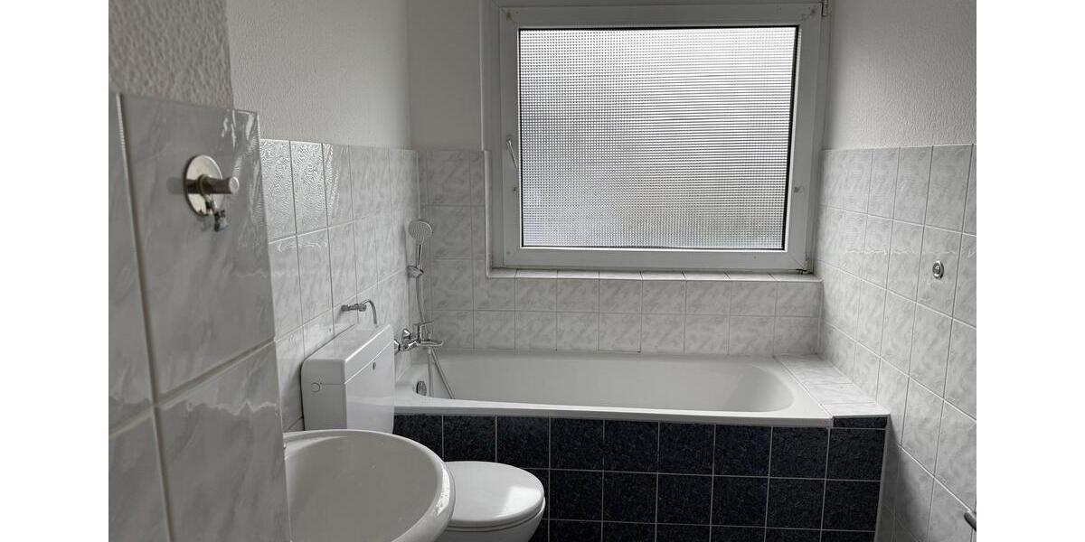 Dachgeschoßwohnung Recklinghausen Hillerheide - 3 Zimmer, 83 m&sup2;, 581&euro; | Angebot:24785489