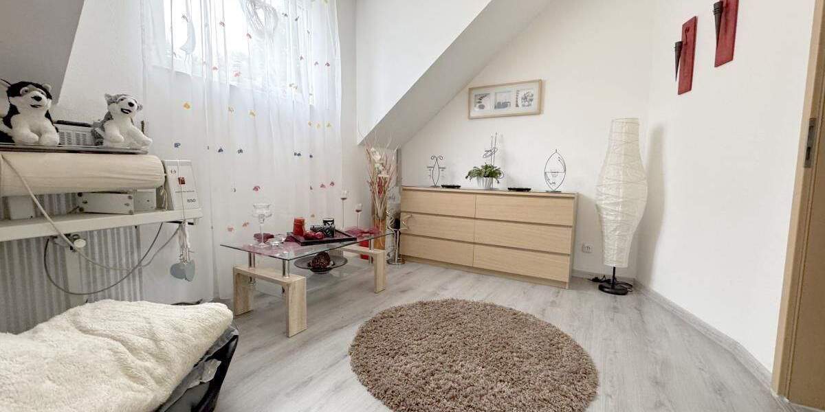 Einfamilienhaus Oberhausen Schwarze Heide - 7 Zimmer, 595.000&euro; | Angebot:25611510