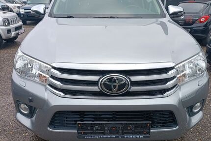 Toyota Hilux 100.000 km 28.250 € Kamp-Lintfort 47475