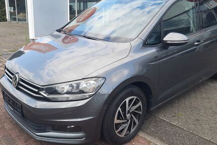 VW Touran 127.000 km 16.990 € Haltern am See 45721