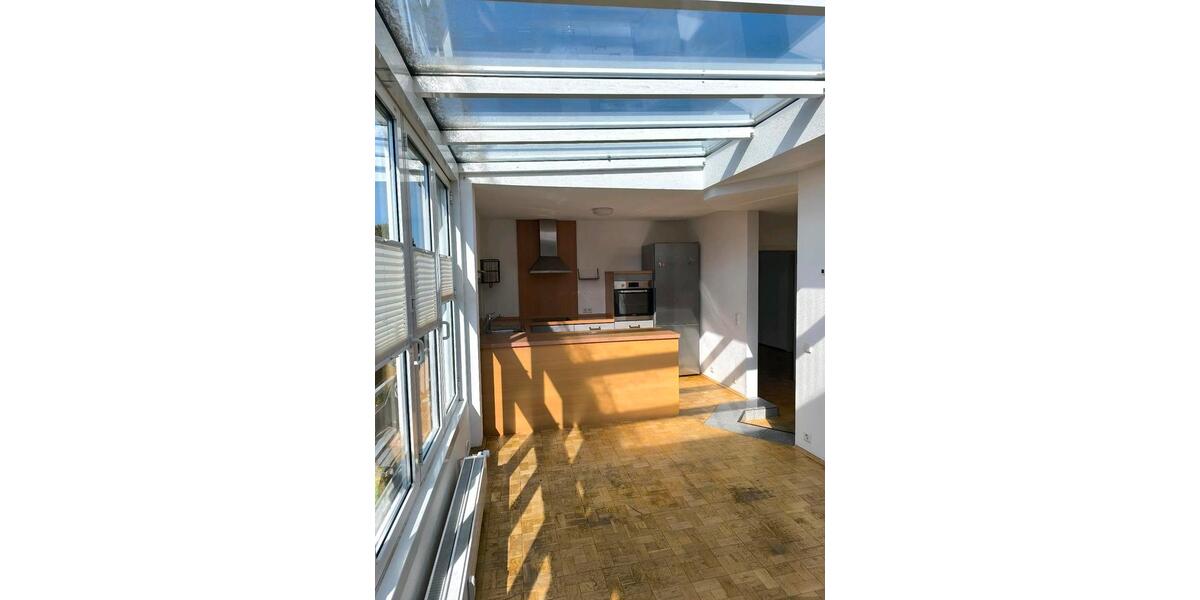 Dachgeschoßwohnung Gelsenkirchen Gelsenkirchen-Nord - 3 Zimmer, 110 m&sup2;, 125.000&euro; | Angebot:26165905