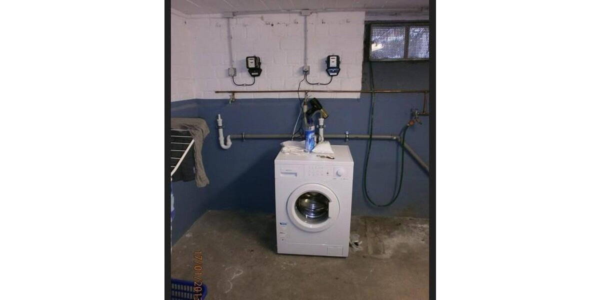 Etagenwohnung Duisburg Untermeiderich - 4 Zimmer, 100 m&sup2;, 579&euro; | Angebot:26283855