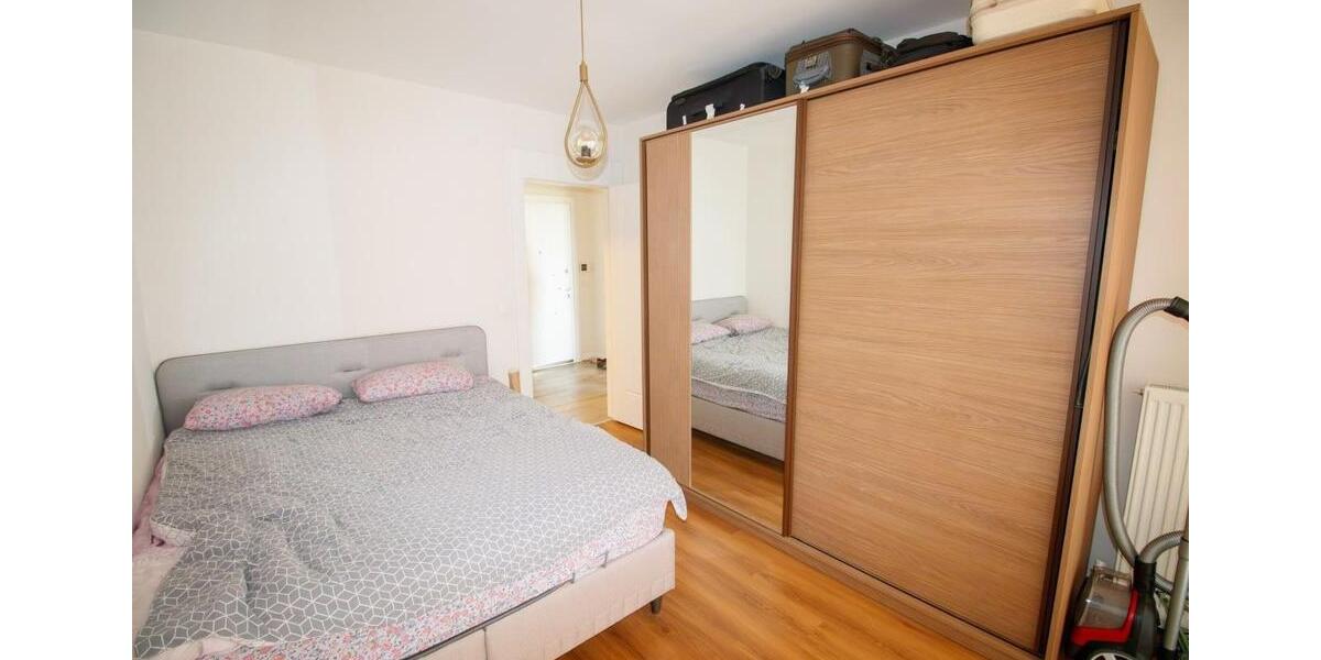 Etagenwohnung Bochum Höntrop - 1 Zimmer, 65 m&sup2;, 112.000&euro; | Angebot:26318592