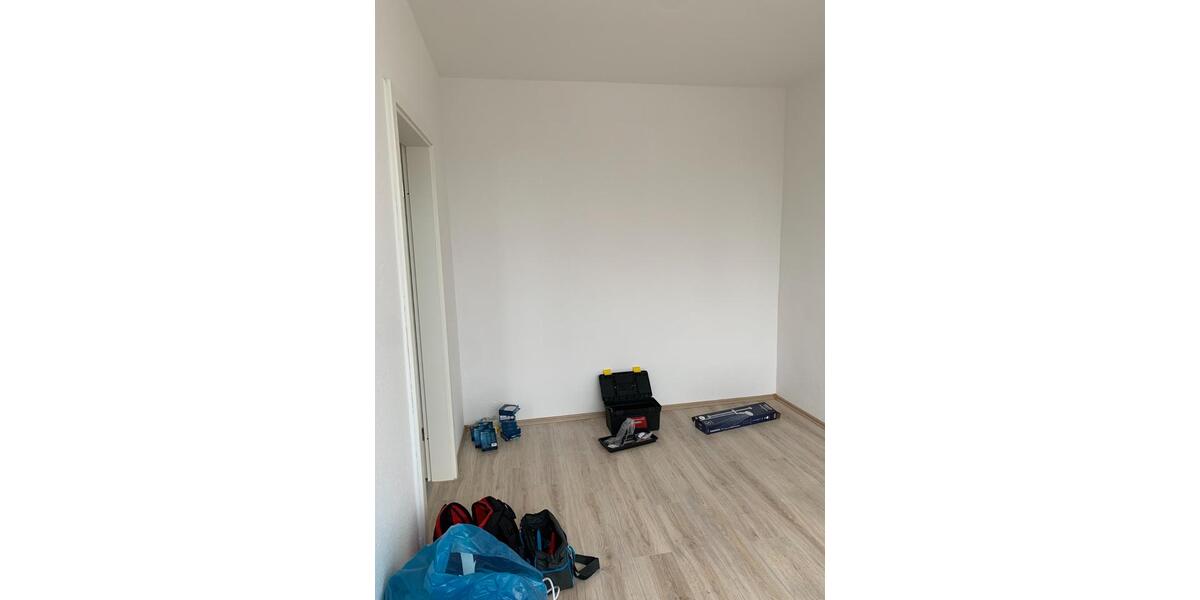 700,- € WARM 2-Raum Weitblick-Apartment Cityhochhaus Esplanade 2 zimmer