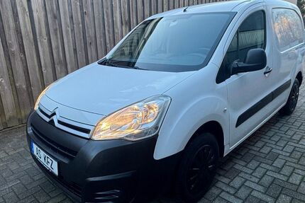 Citroen Berlingo 46.900 km 8.990 &euro; Castrop-Rauxel 44579