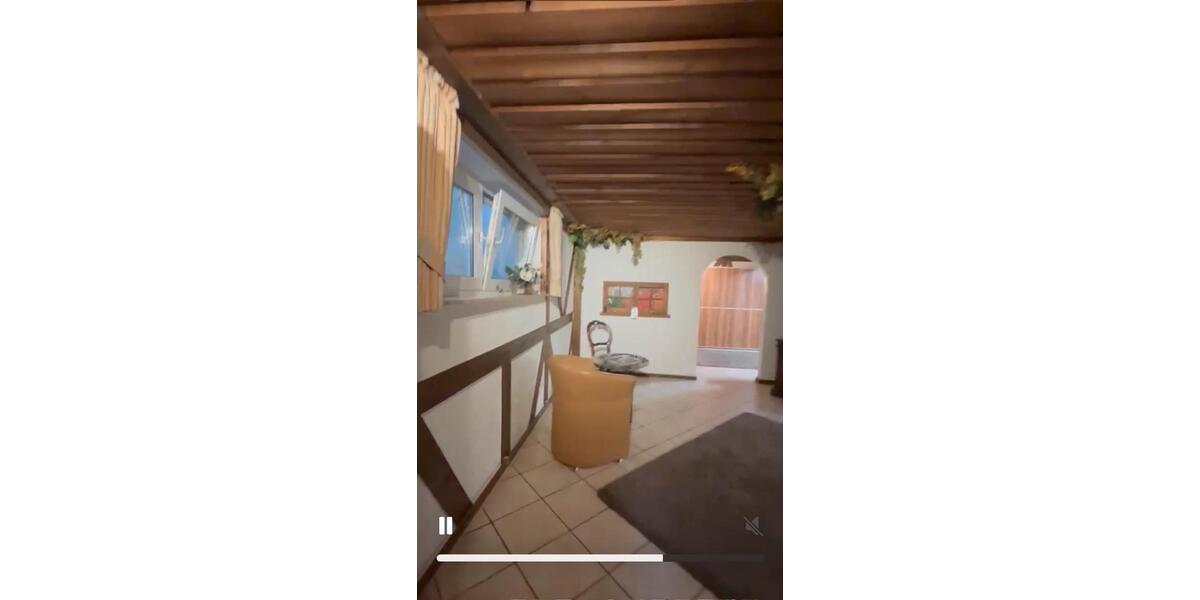 Bungalow Gelsenkirchen Gelsenkirchen-Mitte - 8 Zimmer, 250 m&sup2;, 1.950&euro; | Angebot:26107848