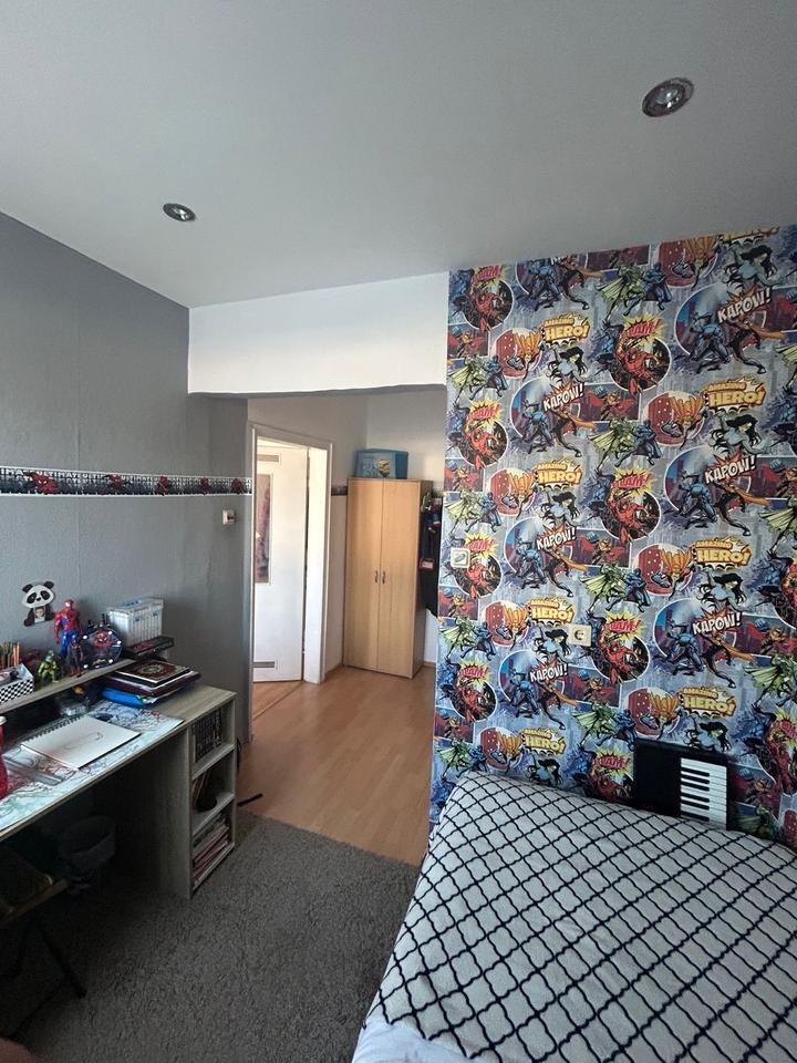 4 Zimmer Wohnung mit Balkon und Keller VERKAUF