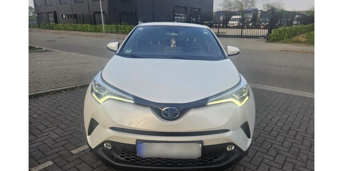 Toyota CHR 81.367 km 19.000 € Herten 45699