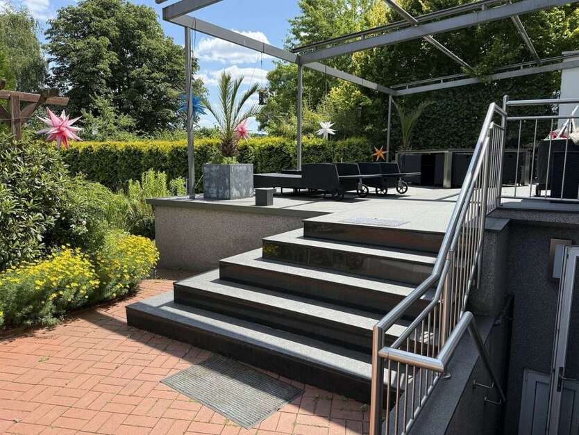 Haus zum Kaufen in Castrop-Rauxel 649.000 € 364 m²