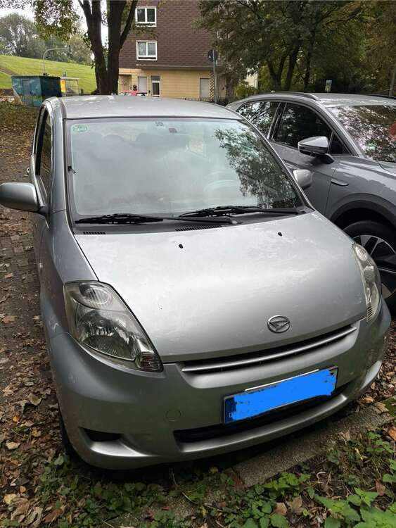 Daihatsu Sirion 153.000 km 1.400 € Duisburg 47119