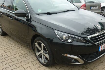 Peugeot 308 191.000 km 4.999 &euro; Essen 45144