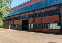 Gewerbehalle 280m² + 230m² Außenfläche ebenerdig Büro