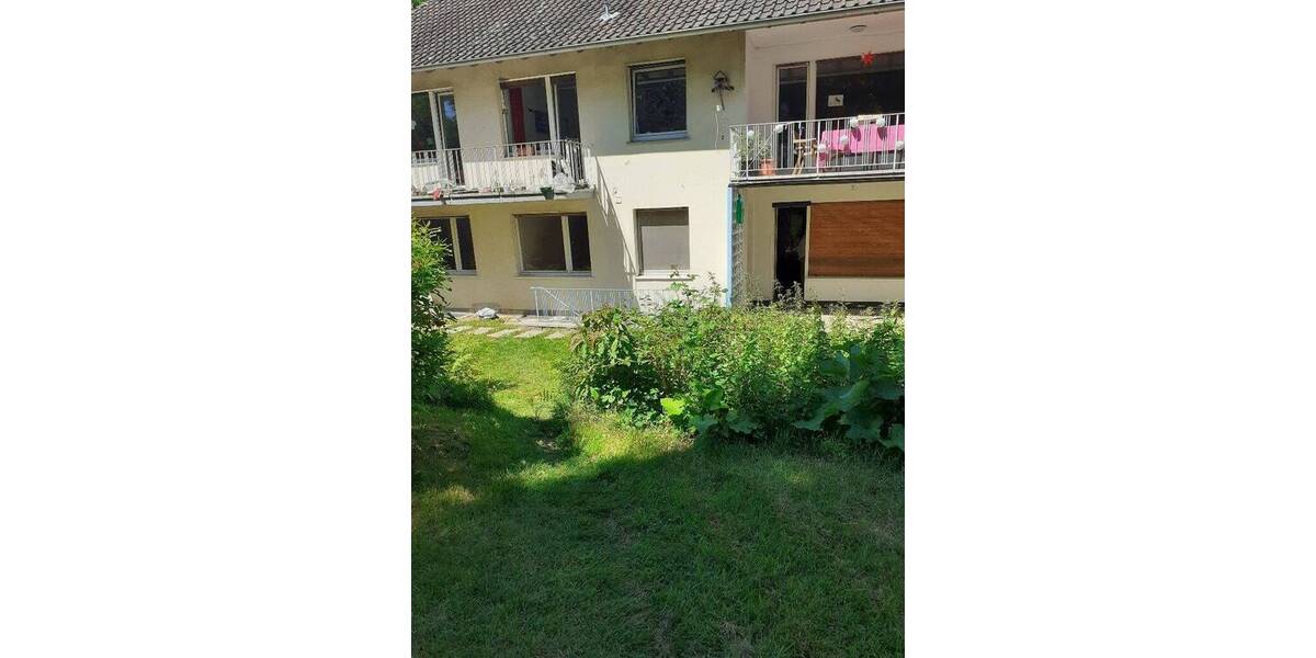 Etagenwohnung Bochum Stiepel - 5 Zimmer, 120 m&sup2;, 1.200&euro; | Angebot:26806244