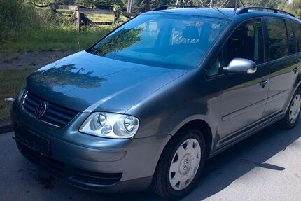 VW Touran 177.000 km 2.950 € Bottrop 46238
