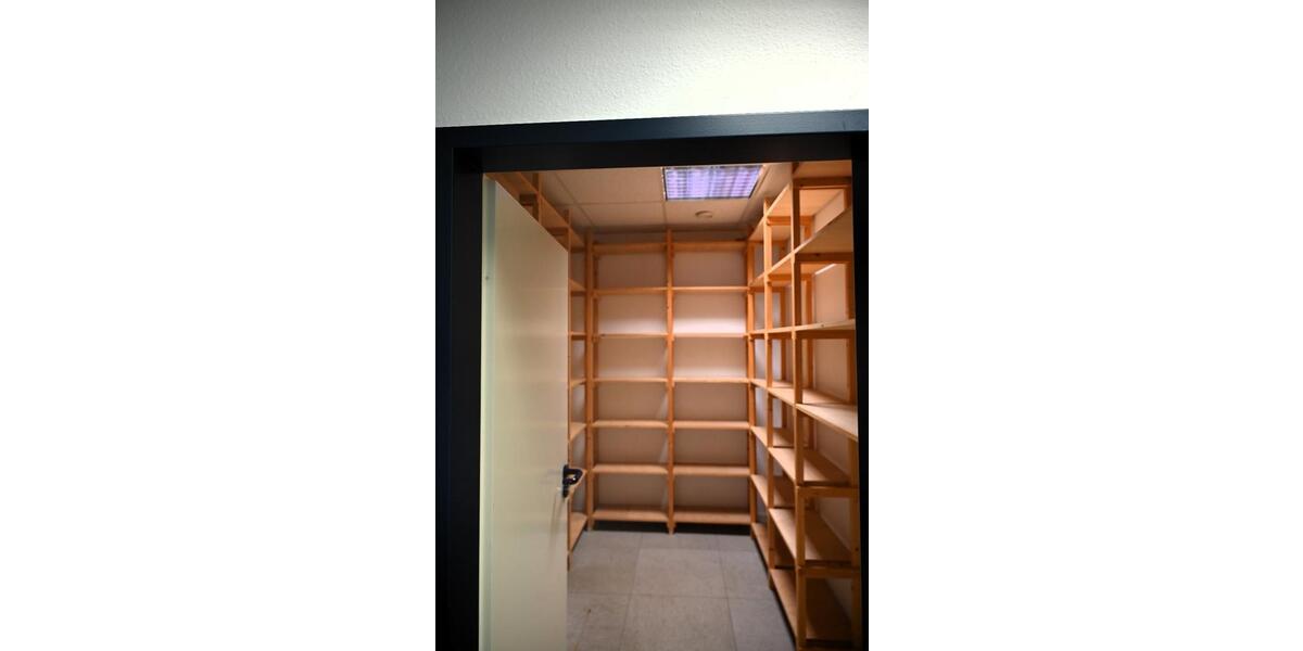 Gewerbeobjekt Essen Stadtbezirk VI - 1.281&euro; | Angebot:25382531