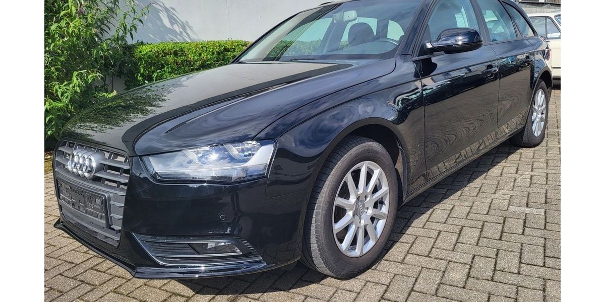 Audi A4 72.889 km 14.900 &euro; Duisburg 47228