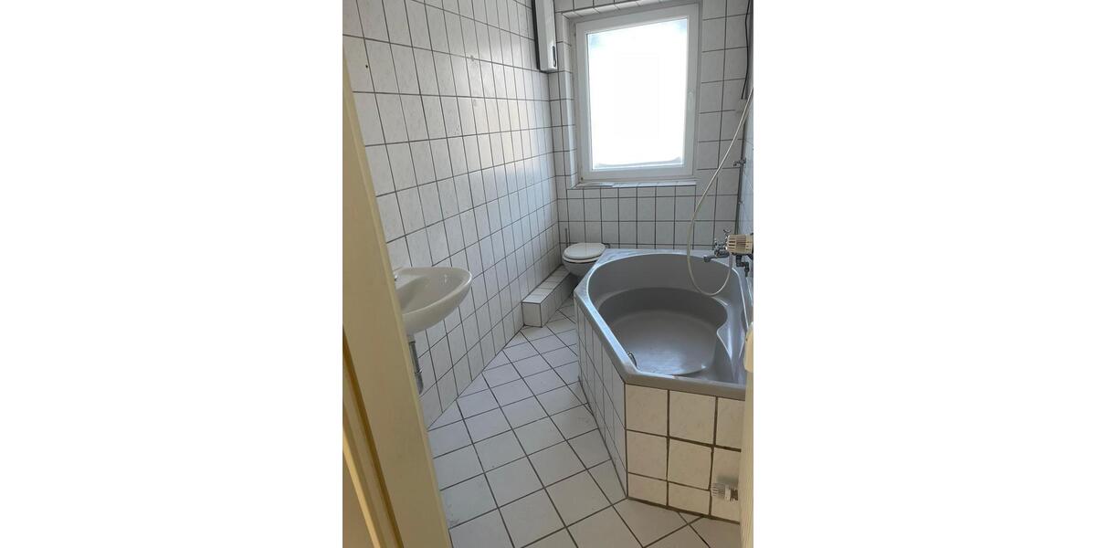 Etagenwohnung Gladbeck Brauck - 4 Zimmer, 117 m&sup2;, 185.000&euro; | Angebot:25614574
