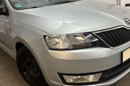 Skoda Rapid 130.000 km 6.900 &euro; ESSEN 45326