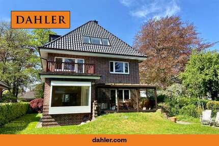 Haus zum Mieten in Hamburg-Marienthal 4.437 € 257 m²