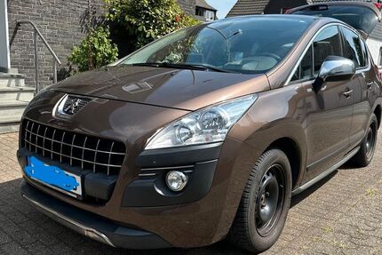 Peugeot 3008 111.859 km 5.500 &euro; Oberhausen 46145