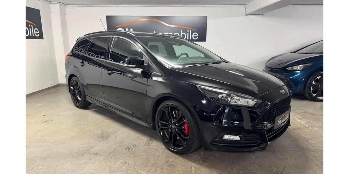 Ford Focus 53.230 km 16.990 € Bottrop 46244