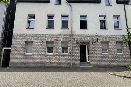 Haus Gelsenkirchen Ückendorf - 12 Zimmer, 319 m&sup2;, 435.000&euro; | Angebot:27126309