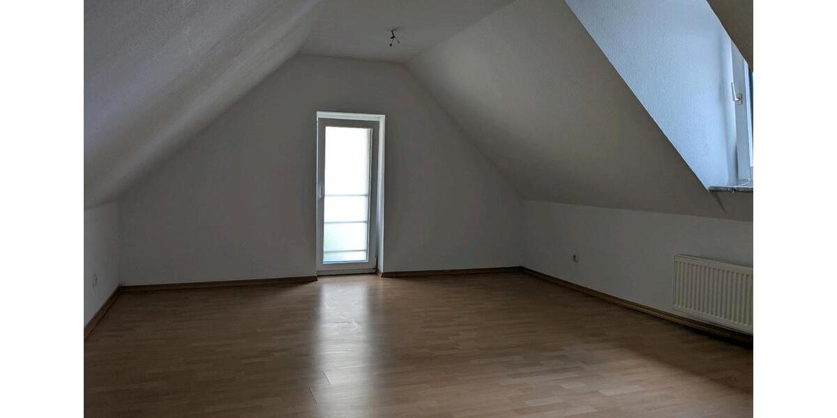 Erdgeschoßwohnung Duisburg Mittelmeiderich - 3 Zimmer, 70 m&sup2;, 580&euro; | Angebot:26231899