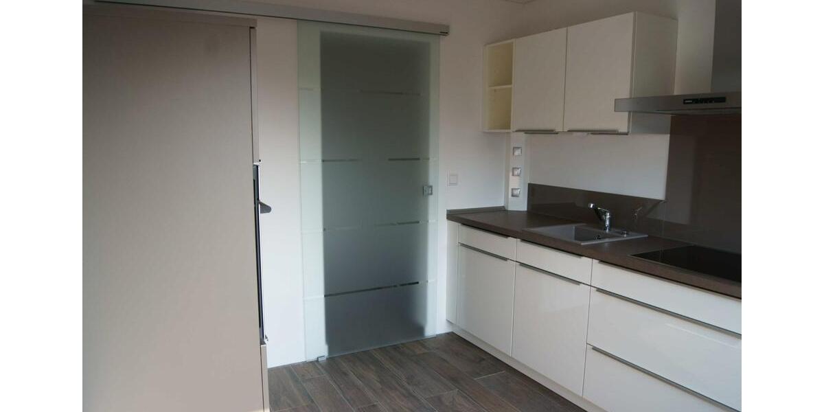 Dachgeschoßwohnung Oberhausen Alsfeld - 2 Zimmer, 60 m&sup2;, 780&euro; | Angebot:27608778
