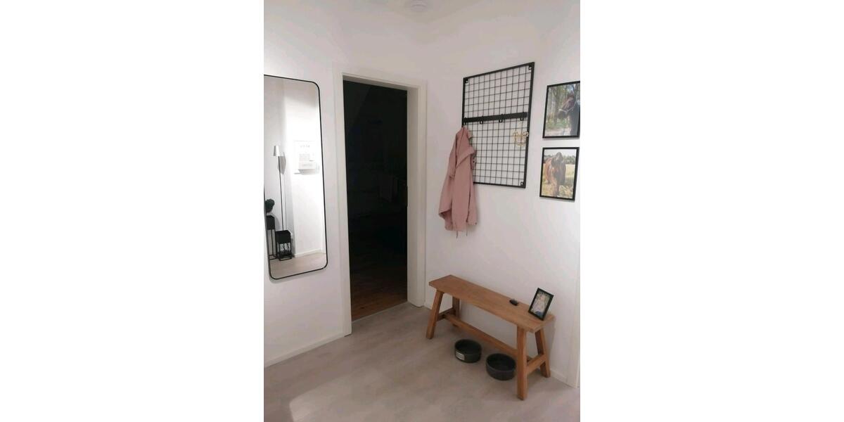 Dachgeschoßwohnung Oberhausen Alstaden - 3.5 Zimmer, 69 m&sup2;, 189.000&euro; | Angebot:25995481