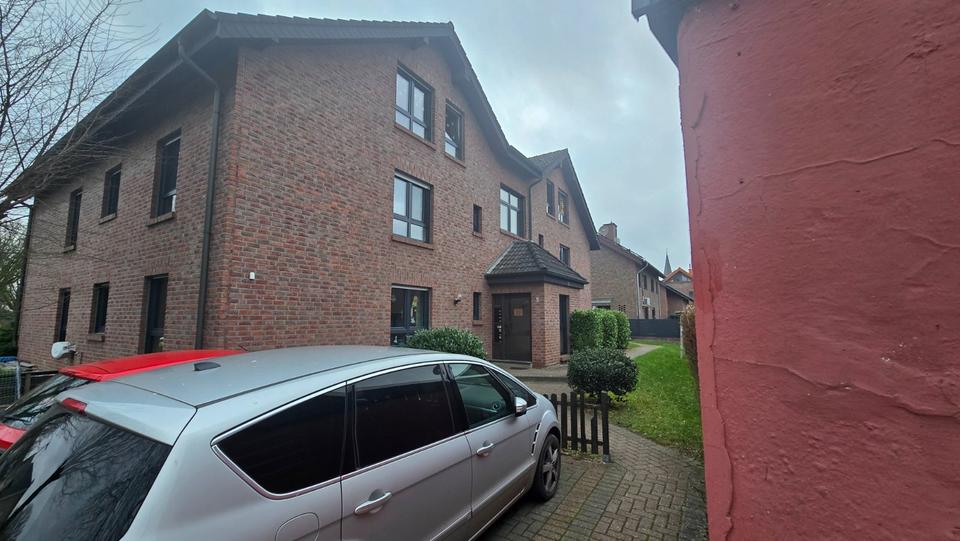 Sehr schöne und gepflegte Eigentumswohnung In Voerde - Spellen 4.5 zimmer