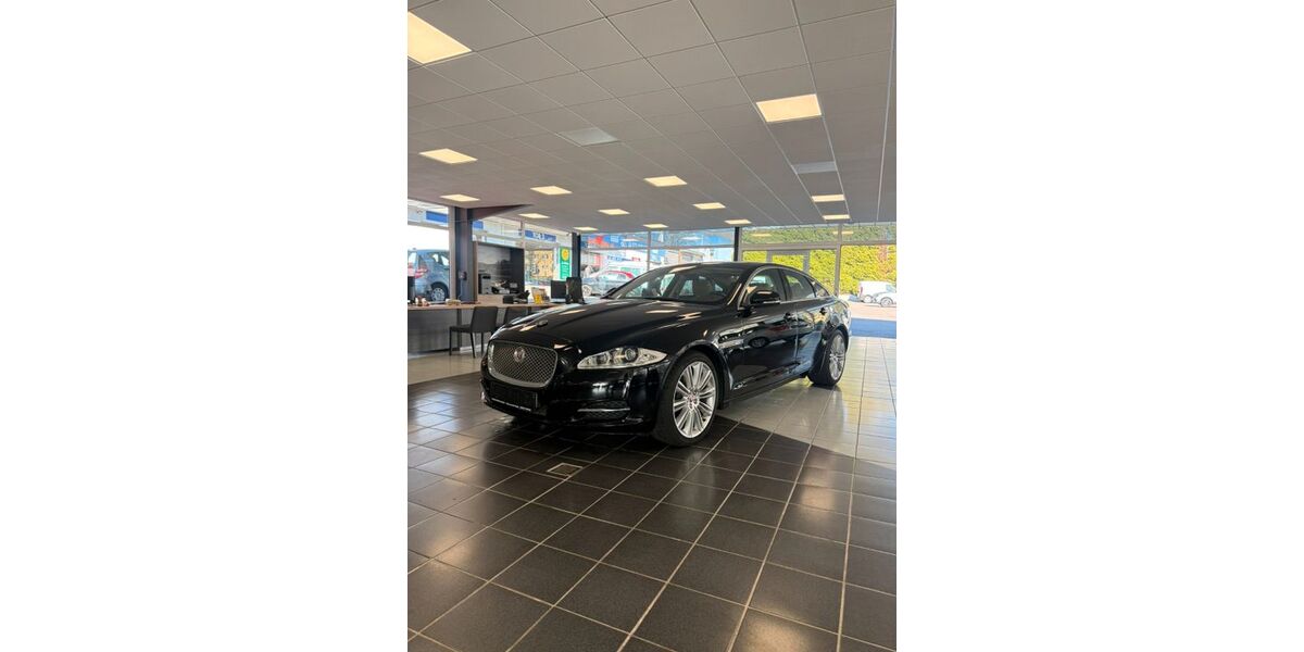 Jaguar XJ 74.839 km 21.950 &euro; Wülfrath 42489