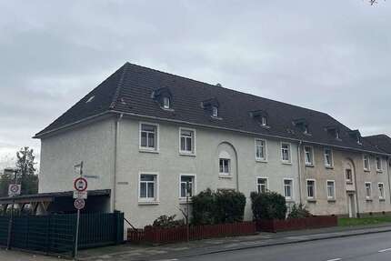 Haus zum Kaufen in Duisburg 379.000 € 230.63 m²