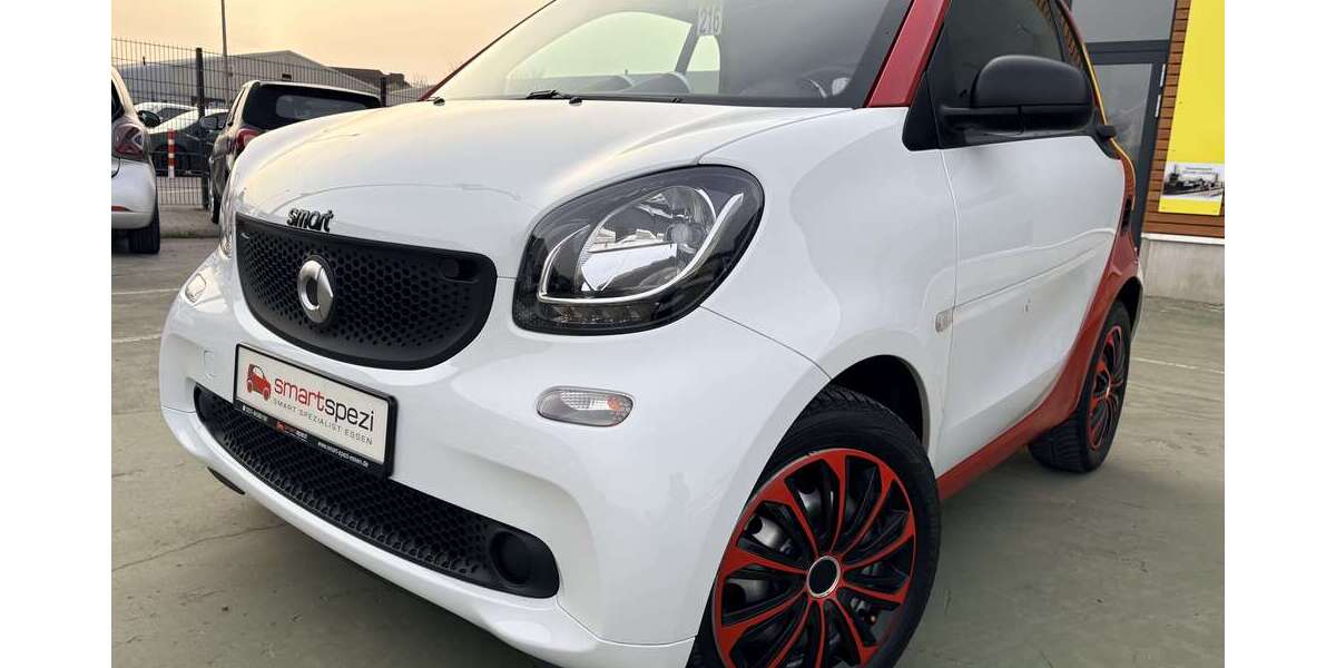 Smart forTwo 52.832 km 7.499 &euro; Essen 45136