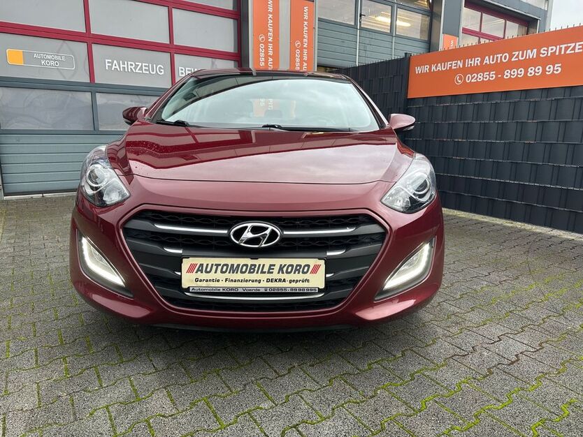 Hyundai i30 83.420 km 9.480 € Voerde 46562
