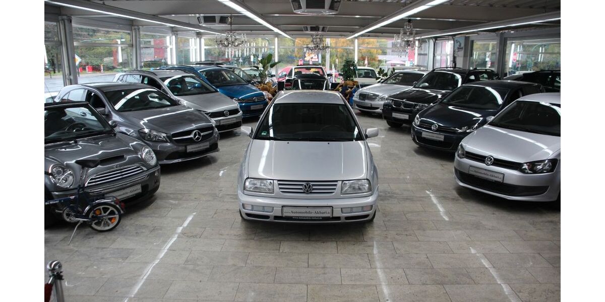 VW Vento 150.000 km 2.490 € Essen 45356