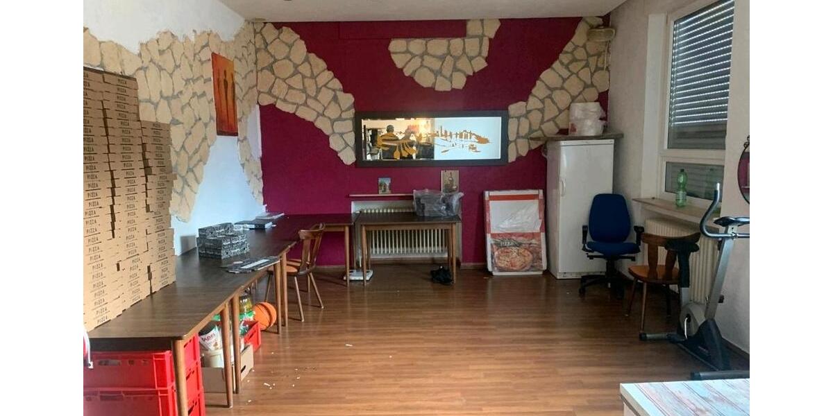Etagenwohnung Velbert Pöthen - 1 Zimmer, 95 m&sup2;, 1.111&euro; | Angebot:27596754