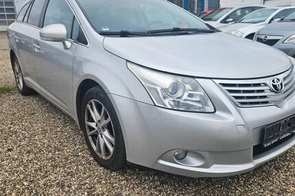 Toyota Avensis 326.000 km 4.680 &euro; Rheinberg 47495