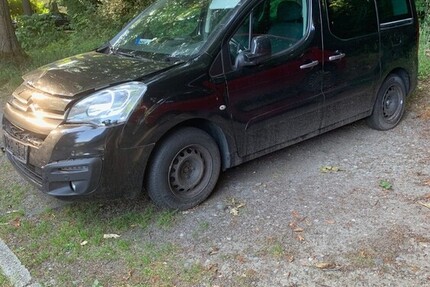 Citroen Berlingo 156.000 km 3.999 &euro; Mülheim an der Ruhr 45468