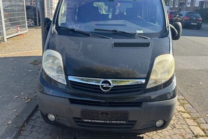 Opel Vivaro 216.000 km 7.999 &euro; Gelsenkirchen 45879