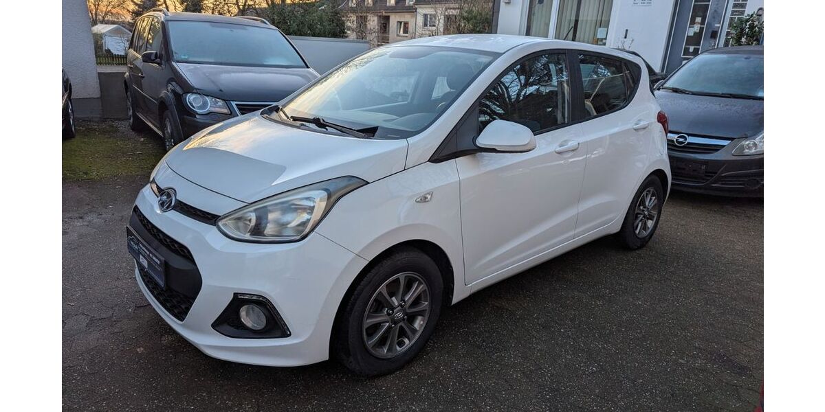 Hyundai i10 121.000 km 4.950 &euro; Mülheim-Ruhr 45473