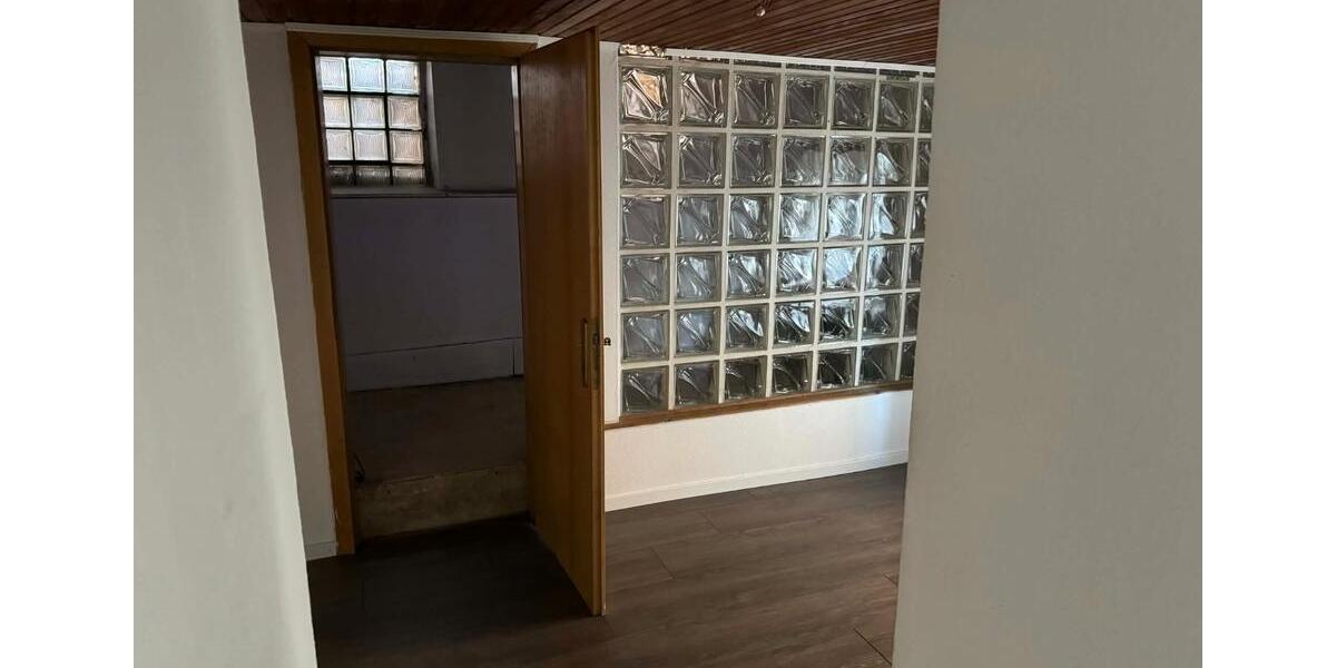 Erdgeschoßwohnung Bochum Bochum-Südwest - 4 Zimmer, 95 m&sup2;, 800&euro; | Angebot:26291745