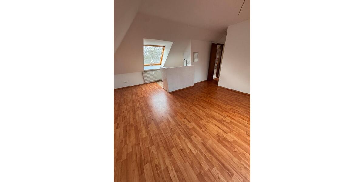 Dachgeschoßwohnung Herne Baukau - 2 Zimmer, 40 m&sup2;, 420&euro; | Angebot:26305502