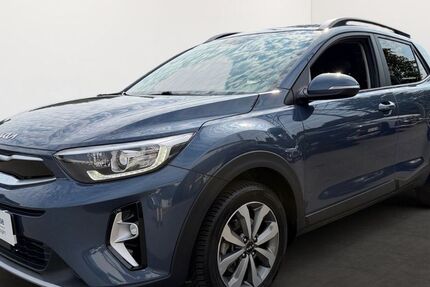 Kia Stonic 8.184 km 17.990 &euro; Oberhausen 46049