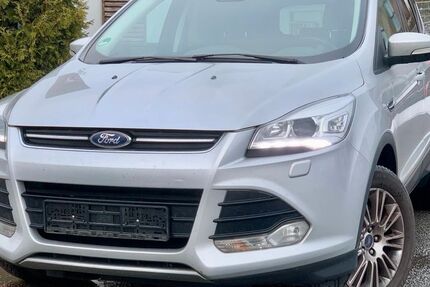 Ford Kuga 135.419 km 8.000 &euro; Gelsenkirchen 45884