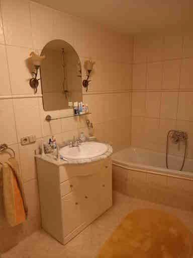 Einfamilienhaus Castrop-Rauxel Deinighausen - 12 Zimmer, 225 m&sup2;, 350.000&euro; | Angebot:27108868