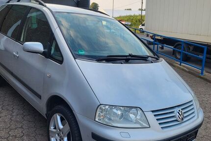 VW Sharan 229.000 km 1.800 € Moers 47441