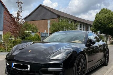 Porsche Panamera 144.000 km 59.500 &euro; Mülheim an der Ruhr 45470