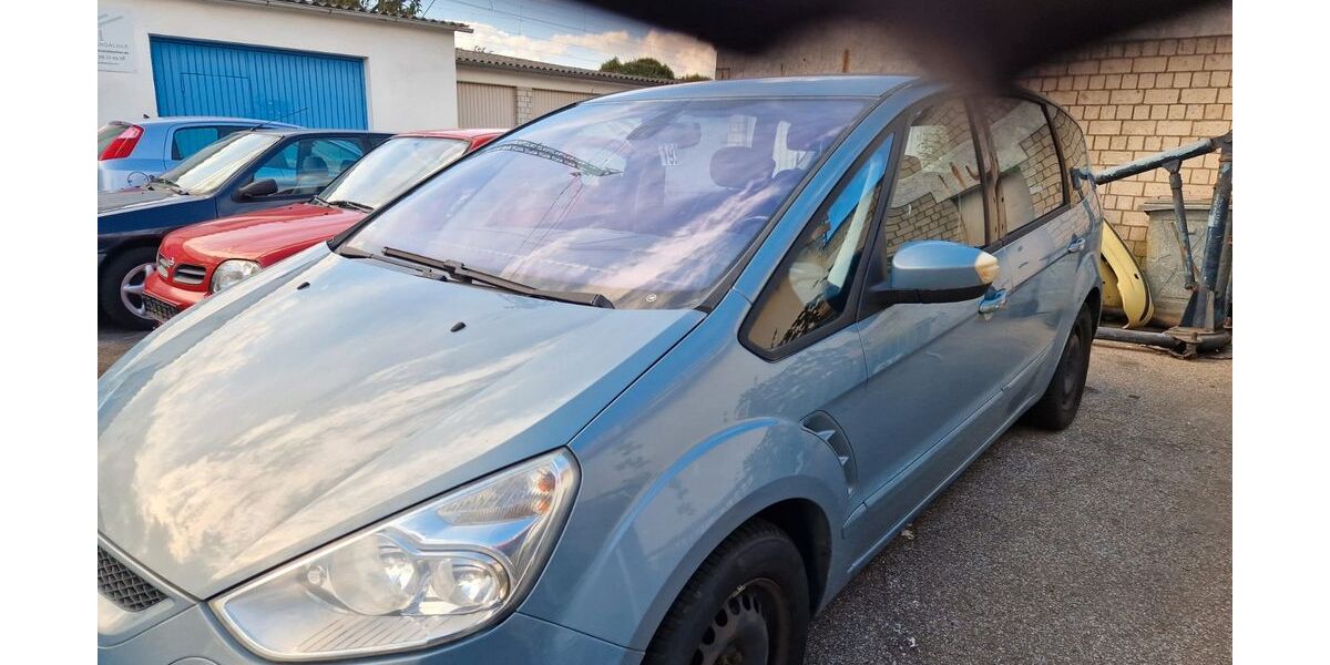 Ford S-Max 223.000 km 1.750 &euro; Essen 45356